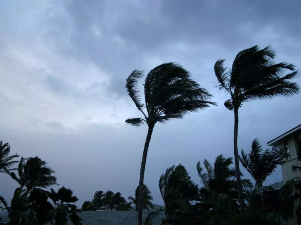 Cyclone Shakti Batters Bay of Bengal Coasts
